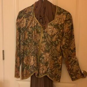 Mother of the bride/groom floor length two piece Dre’ss Mauve